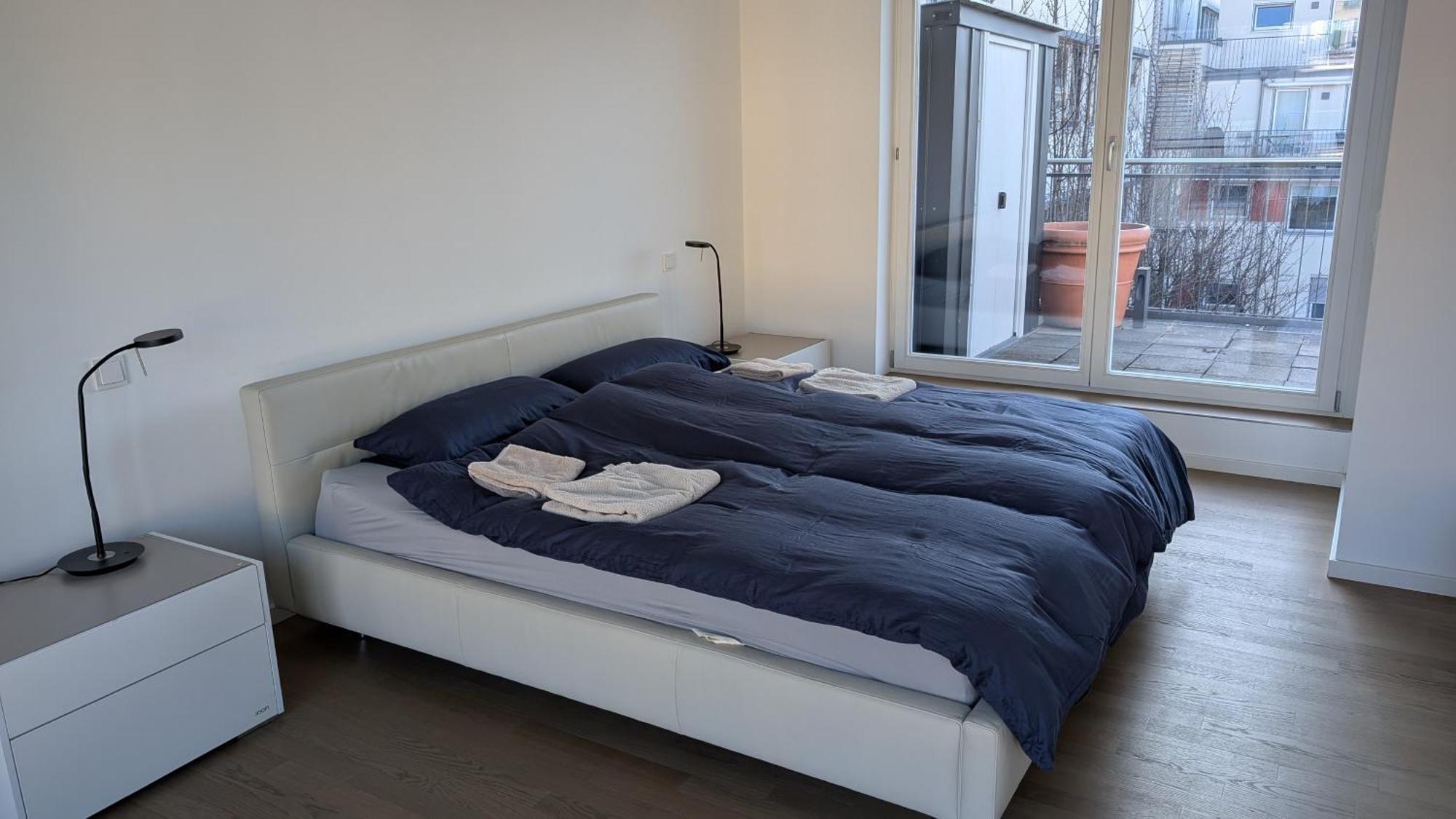 Doublebedroom With Bath Doppelzimmer Mit Bad München